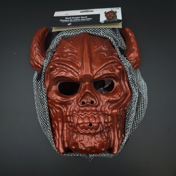 Red Skull Knight Mask , One Size, NWT - Picture 1 of 3
